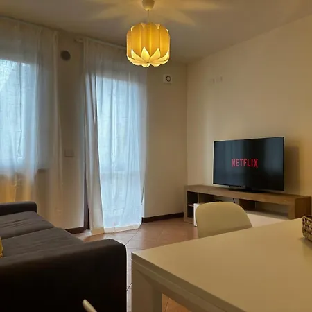 Arizona Apartment Calmasino
